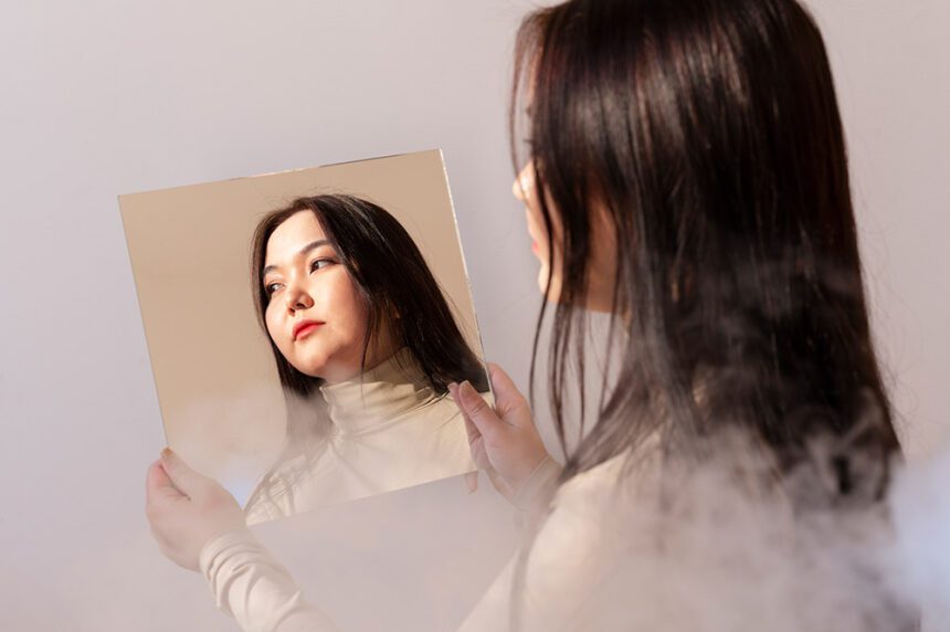 The Art of Self-Reflection: Gaining Clarity and Insight