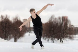 The Balletic Grace of Ice Dancing: Skating in Perfect Harmony