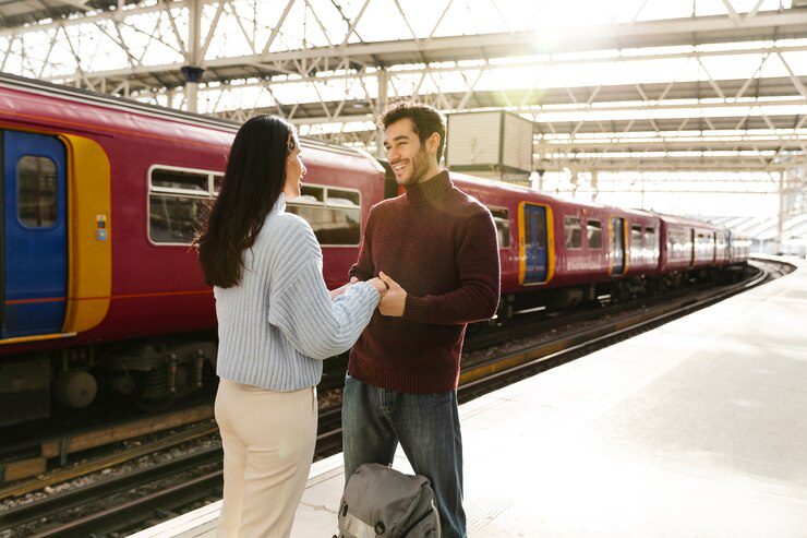 Railway Romantic Travel: Experiencing Love on Train Journeys