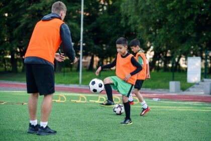 Master the Beautiful Game: Soccer Footwork with Powerful Dribbling Techniques 