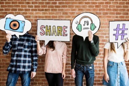 Building a Thriving Community: Strategies for Social Media Engagement