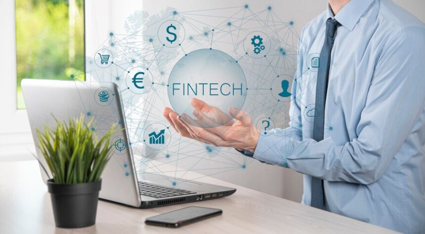 FinTech: Using Technology to Manage Finances, Budgeting, and Investing