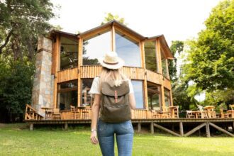 Tiny Homes: Minimalist Living in Small, Eco-Friendly Homes