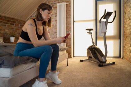 The Rise of Home Workouts: How Technology is Revolutionizing Fitness in the US