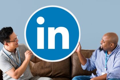 10 Best LinkedIn Profile Strategies to Amplify Your Presence in 2024