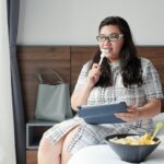 Eating Well on a Budget: Savvy Dining Tips While Traveling