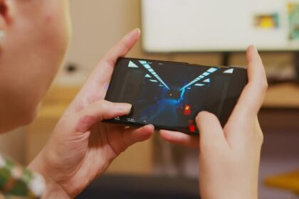 Why Your Smartphone is the Ultimate Online Gaming Companion